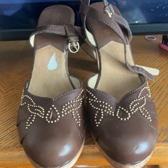 Michael Kors Wedges - Picture 1 of 3